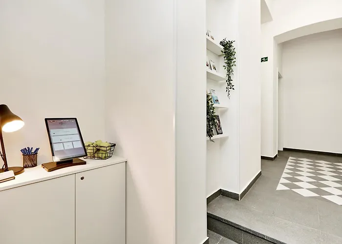 44 Aparthotel