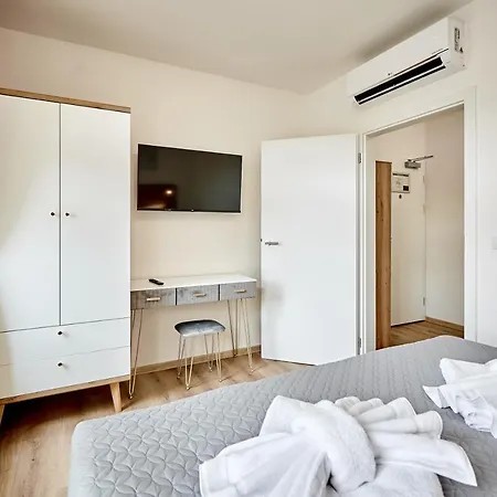 44 Apartahotel Praga