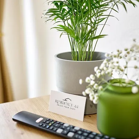 Aparthotel 44 4*