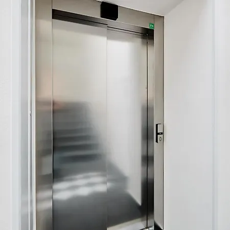 Aparthotel 44