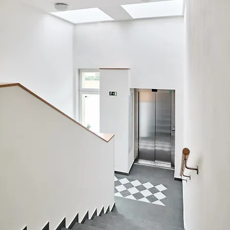 44 Apartahotel Praga