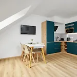 44 Aparthotel 4*
